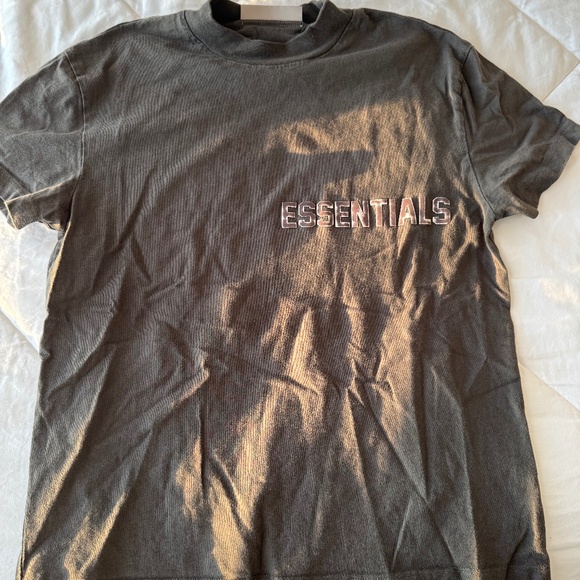 Essentials Tee Shirt Charcoal - Picture 1 of 5